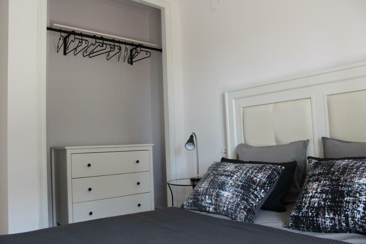 Katy Apartments Orihuela Luaran gambar